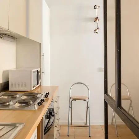 Plum Guide - Clematis Apartamento Roma